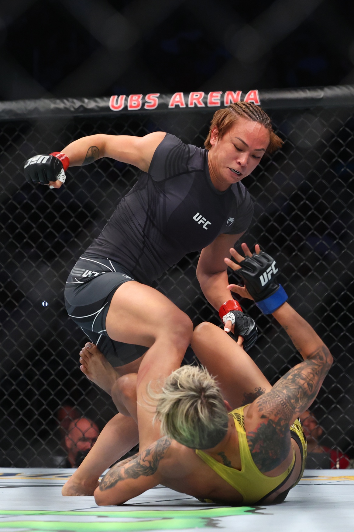 ufc picks Michelle Waterson ufc predictions best bet odds
