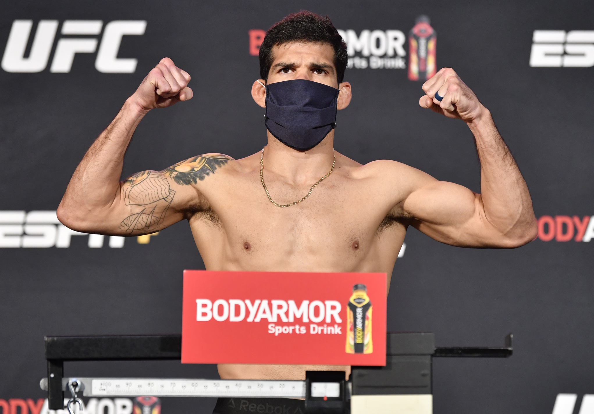 ufc picks Raphael Assuncao predictions best bet odds