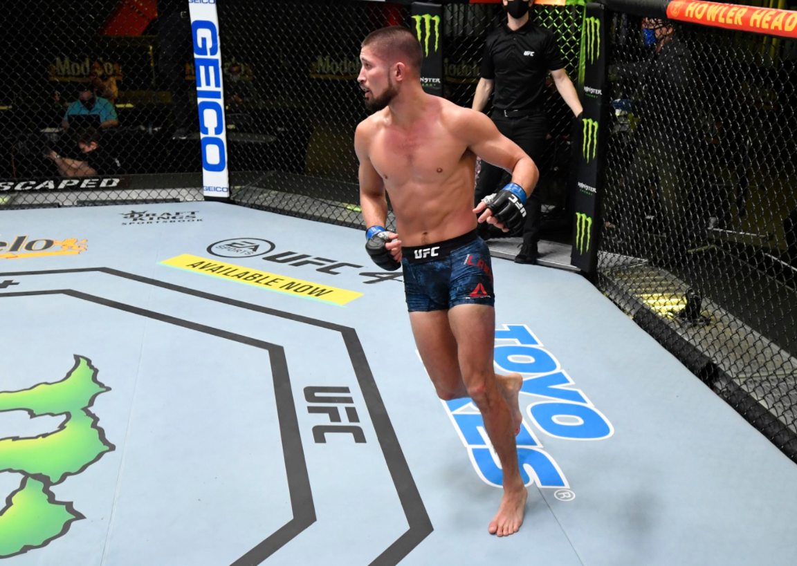 ufc picks Ronnie Lawrence predictions best bet odds