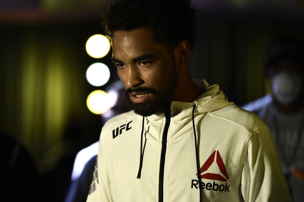 ufc picks Roosevelt Roberts predictions best bet odds