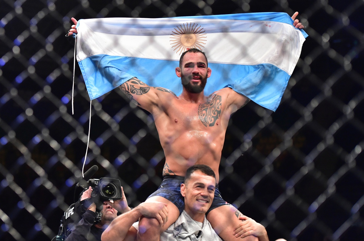 ufc picks Santiago Ponzinibbio predictions best bet odds