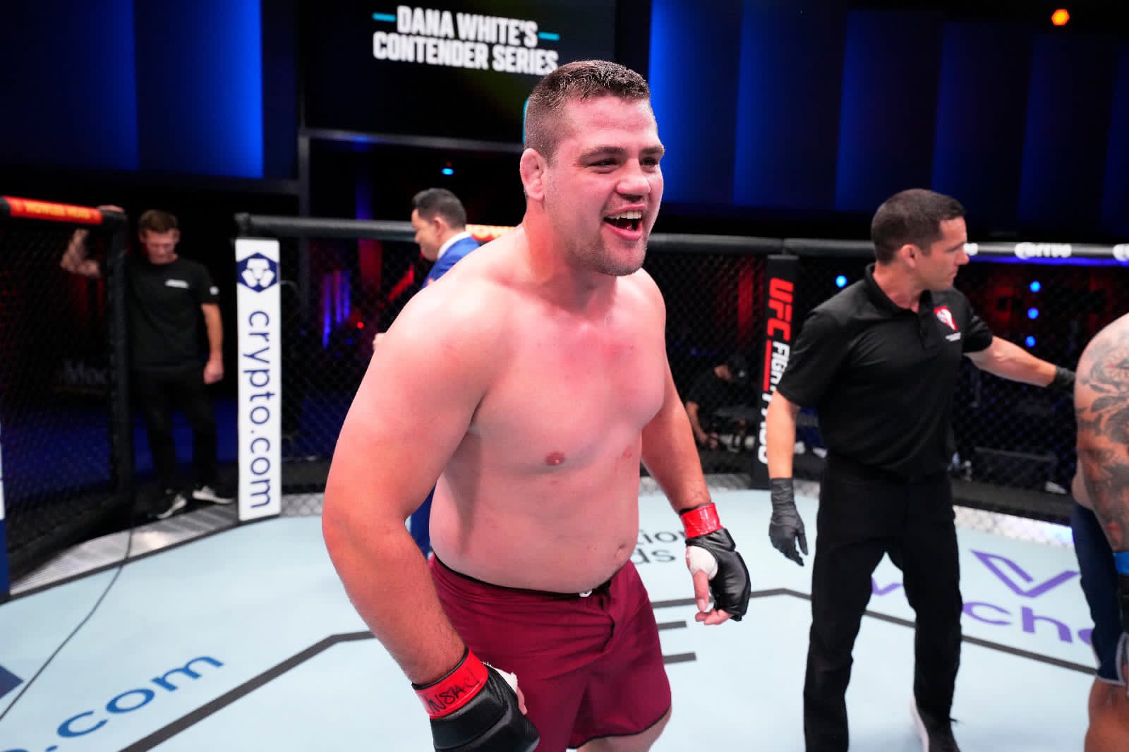ufc picks Thomas Petersen predictions best bet odds