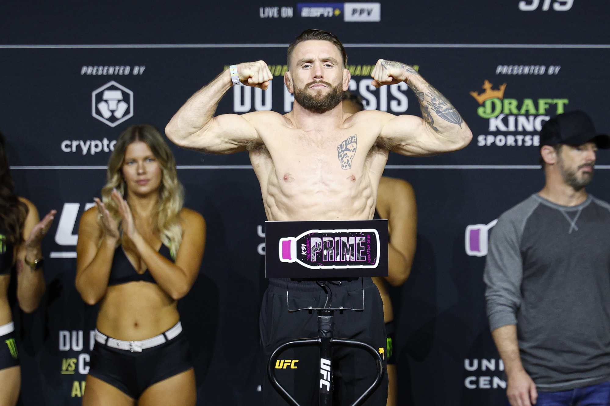 ufc picks Tim Elliott predictions best bet odds