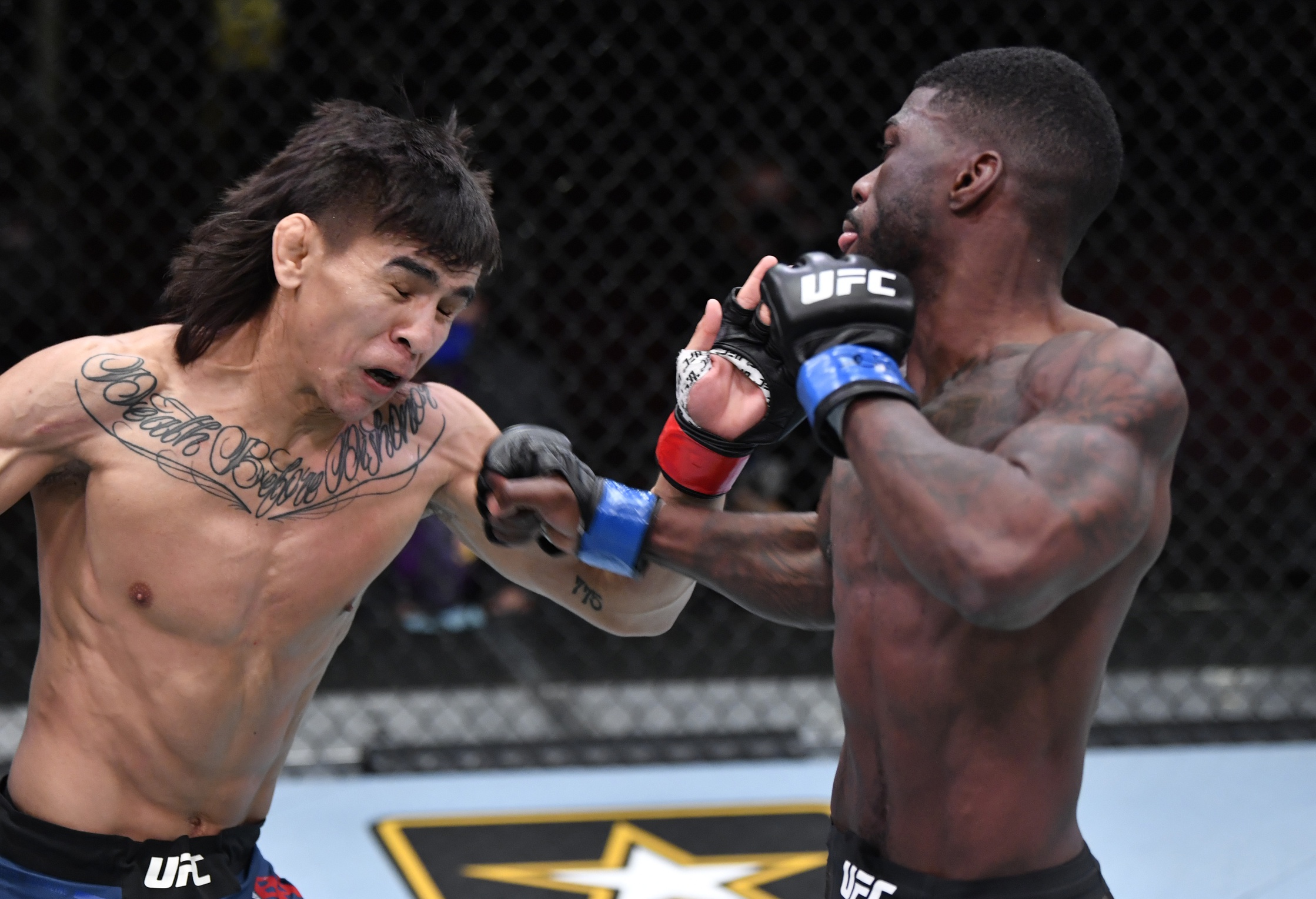 ufc picks Trevin Jones predictions best bet odds