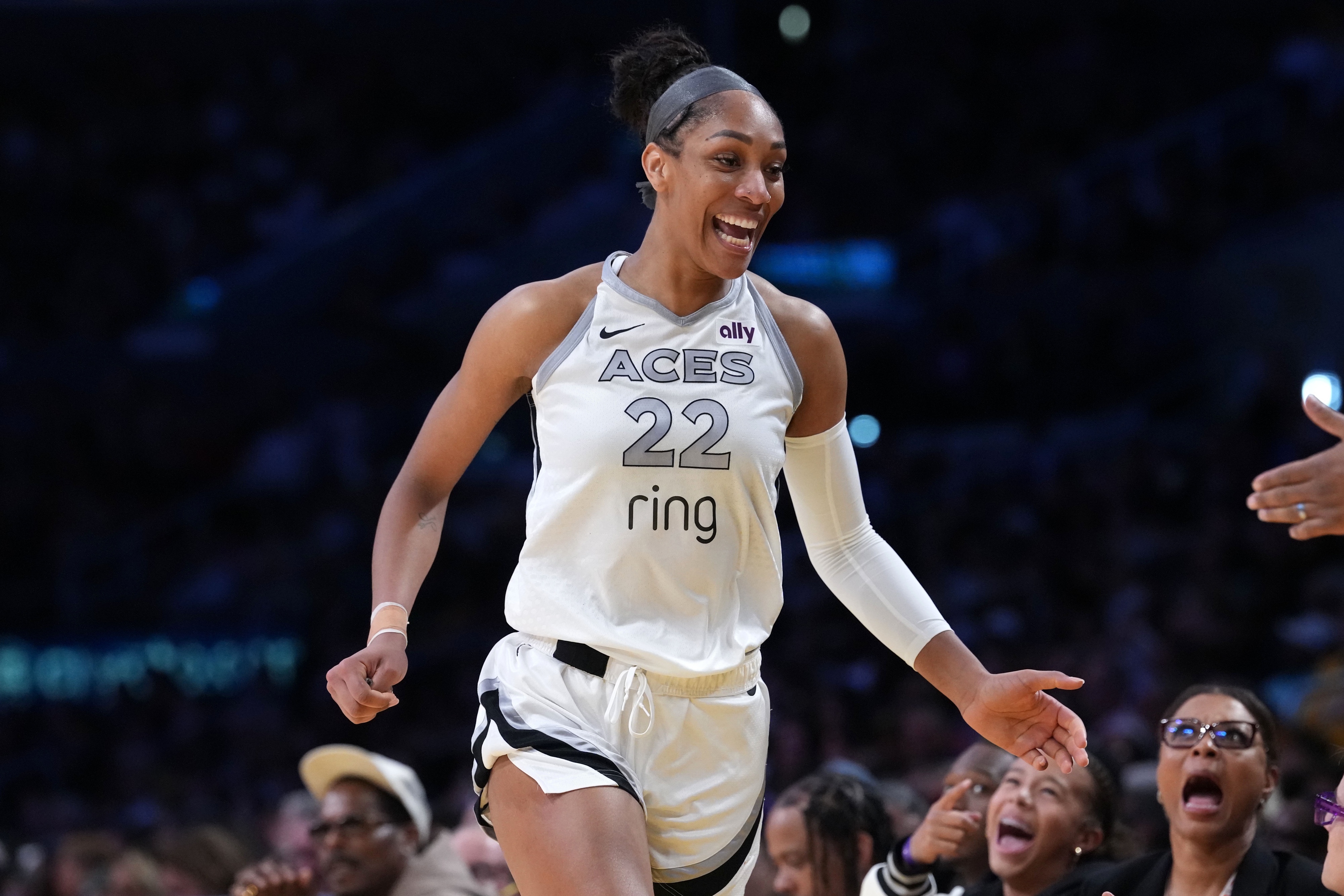 wnba picks A'ja Wilson Las Vegas Aces predictions best bet odds