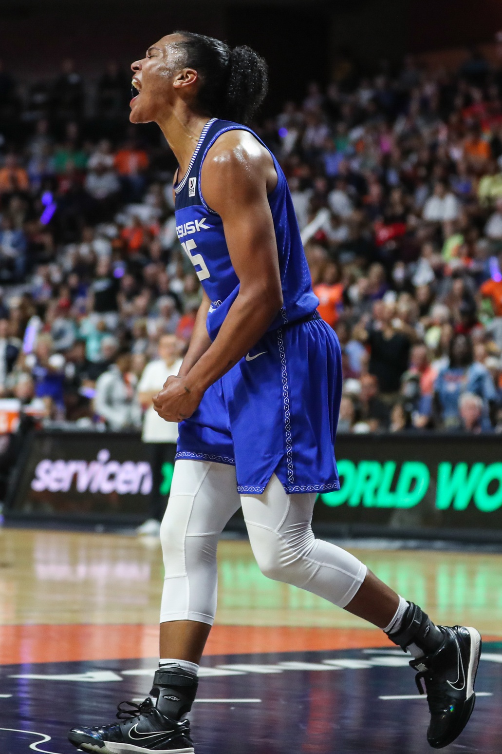 wnba picks Alyssa Thomas Connecticut Sun predictions best bet odds