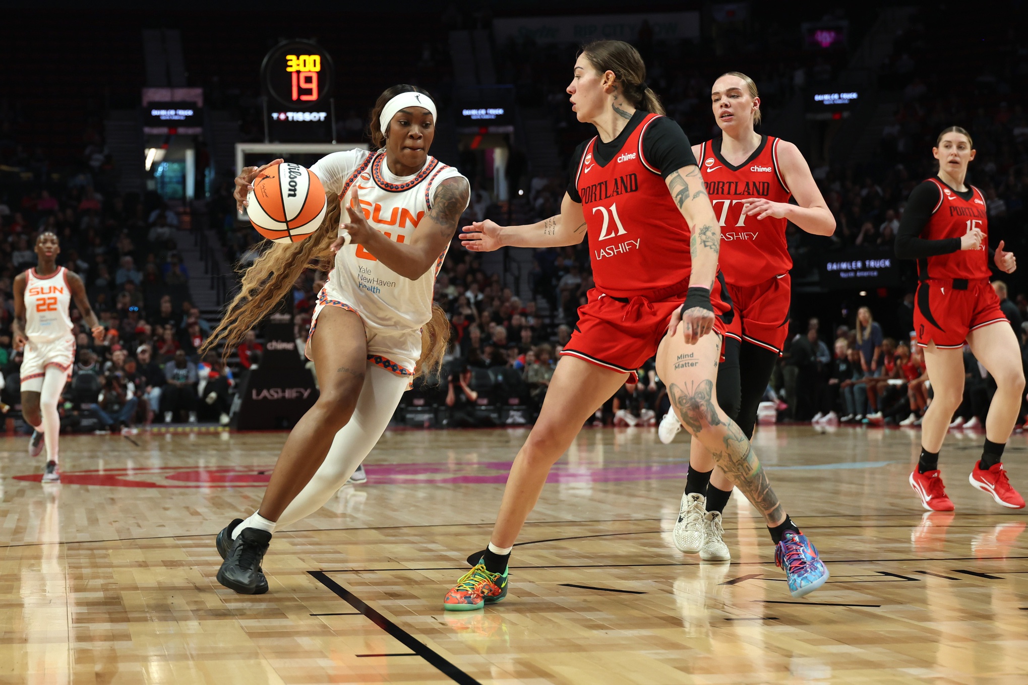 wnba picks Aneesah Morrow Connecticut Sun predictions best bet odds