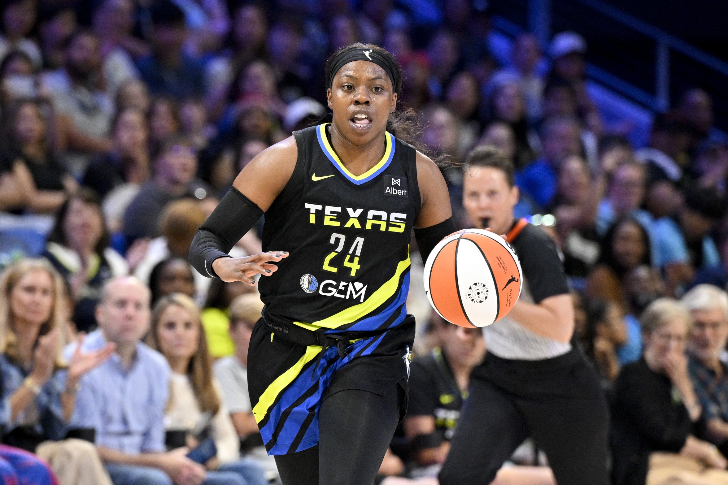 wnba picks Arike Ogunbowale Dallas Wings predictions best bet odds