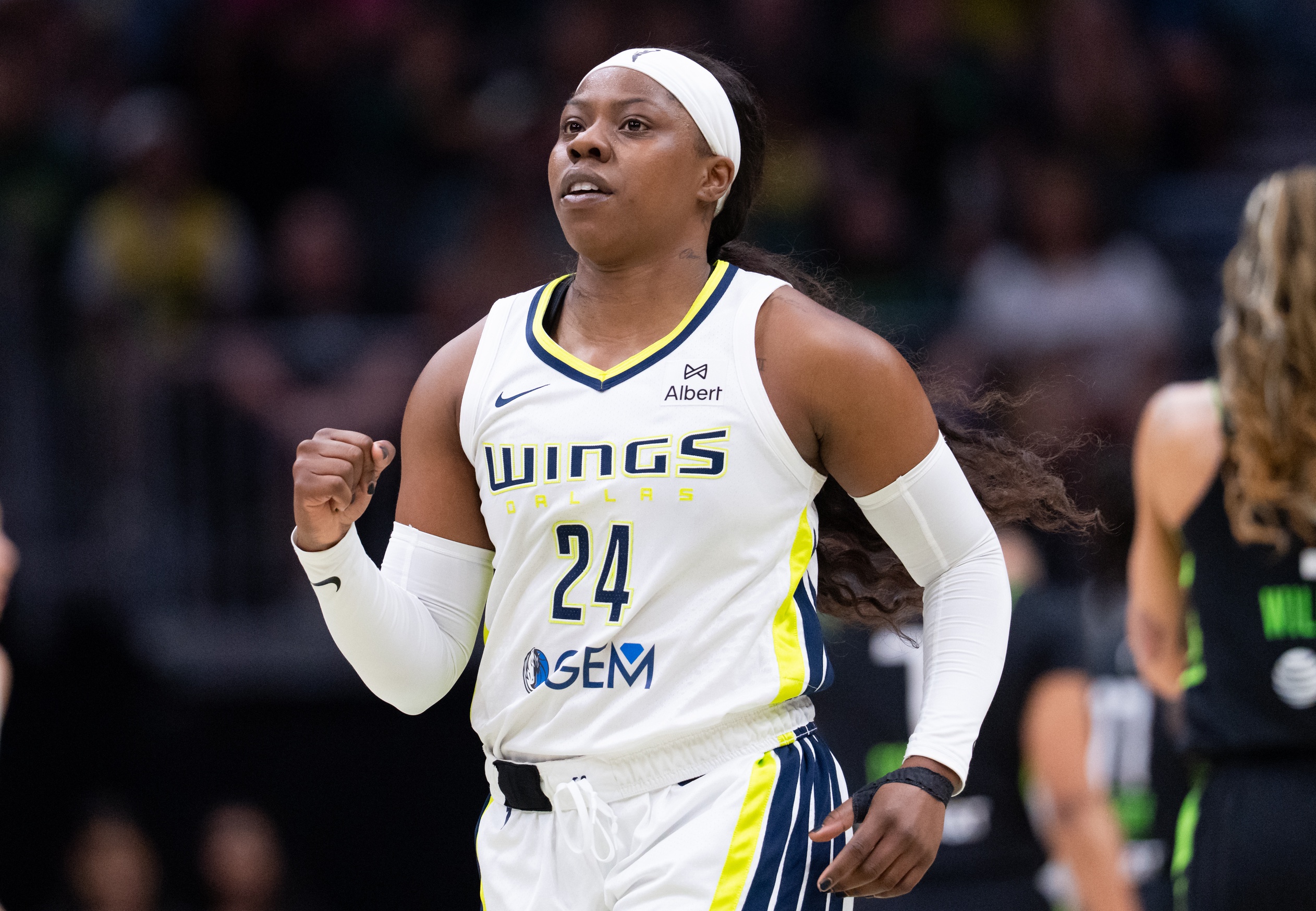 wnba picks Arike Ogunbowale Dallas Wings predictions best bet odds