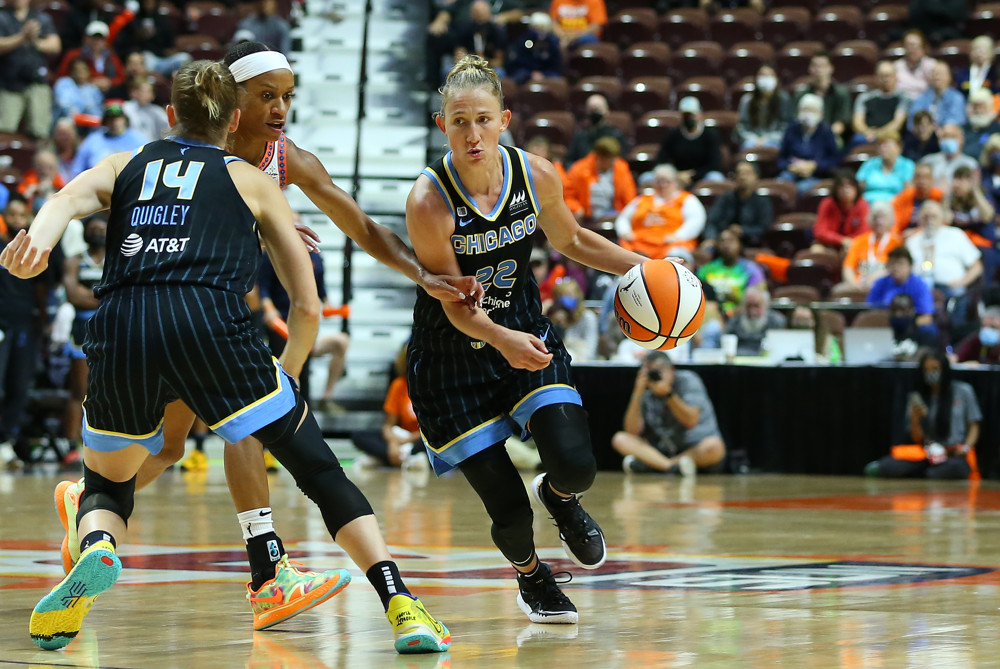 wnba picks Courtney Vandersloot Chicago Sky predictions best bet odds