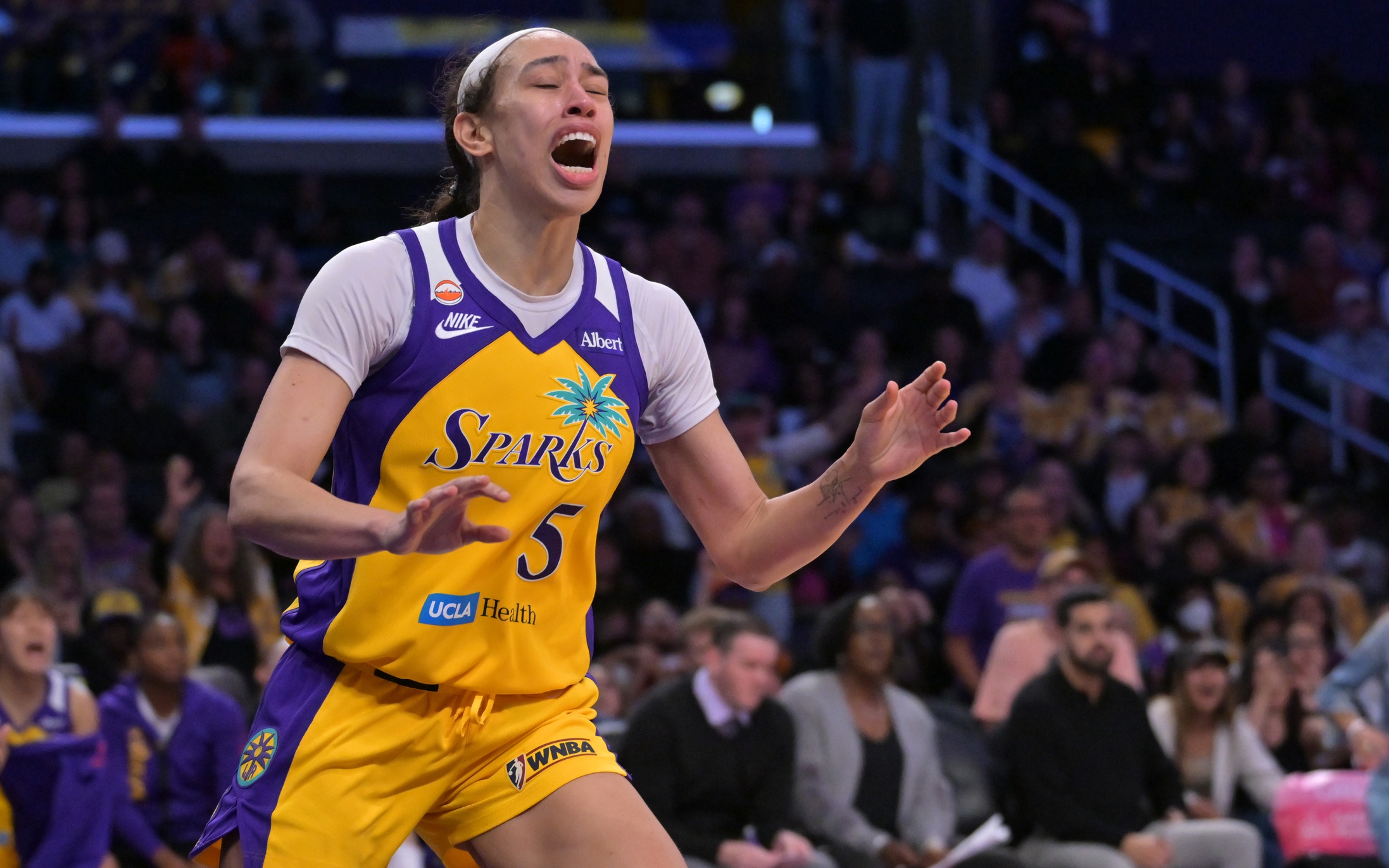 wnba picks Dearica Hamby Los Angeles Sparks predictions best bet odds