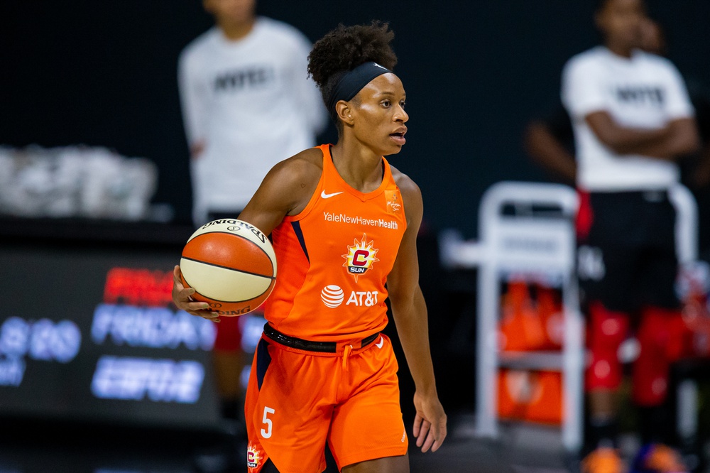 wnba picks Jasmine Thomas connecticut sun predictions best bet odds
