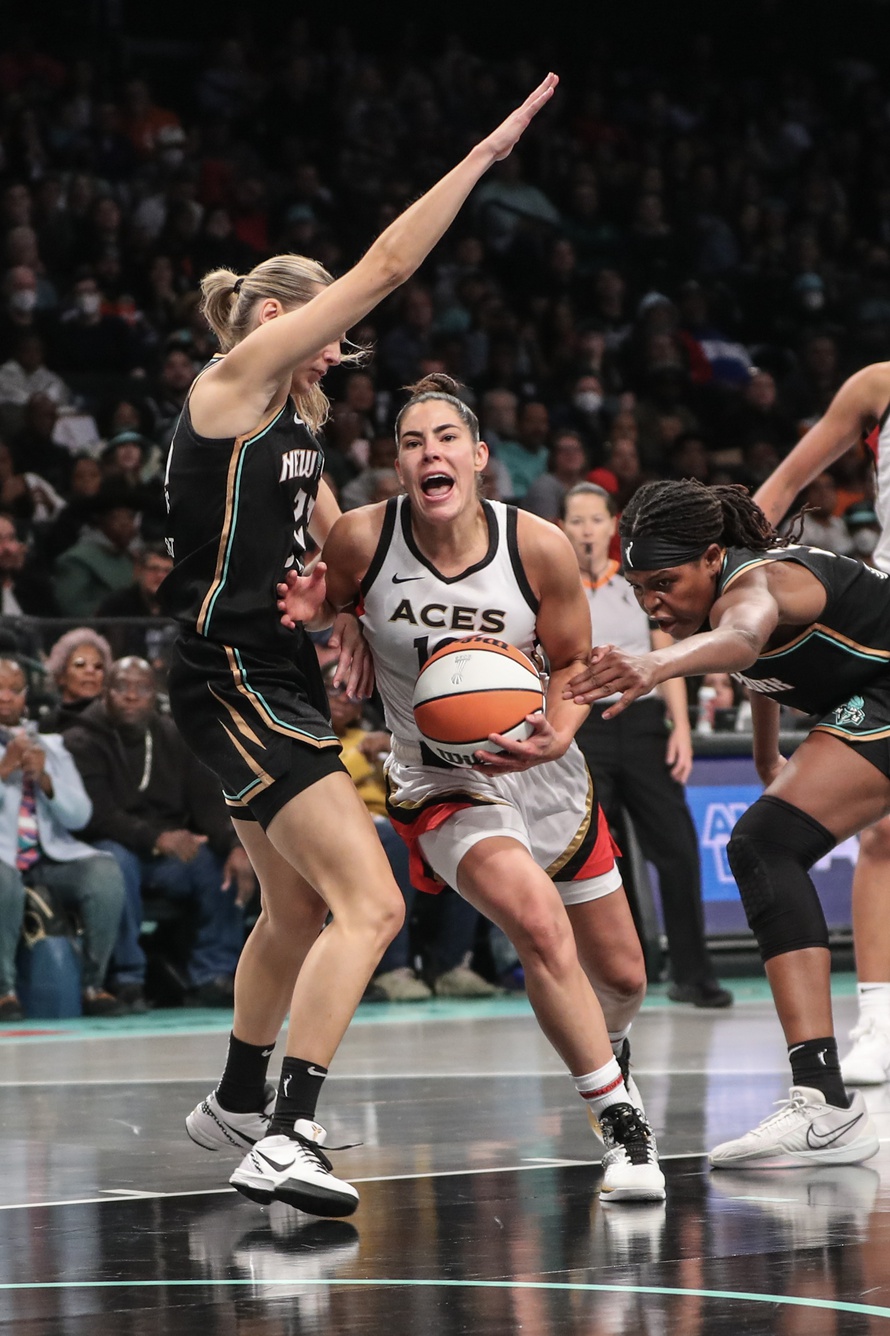 wnba picks Kelsey Plum Las Vegas Aces predictions best bet odds