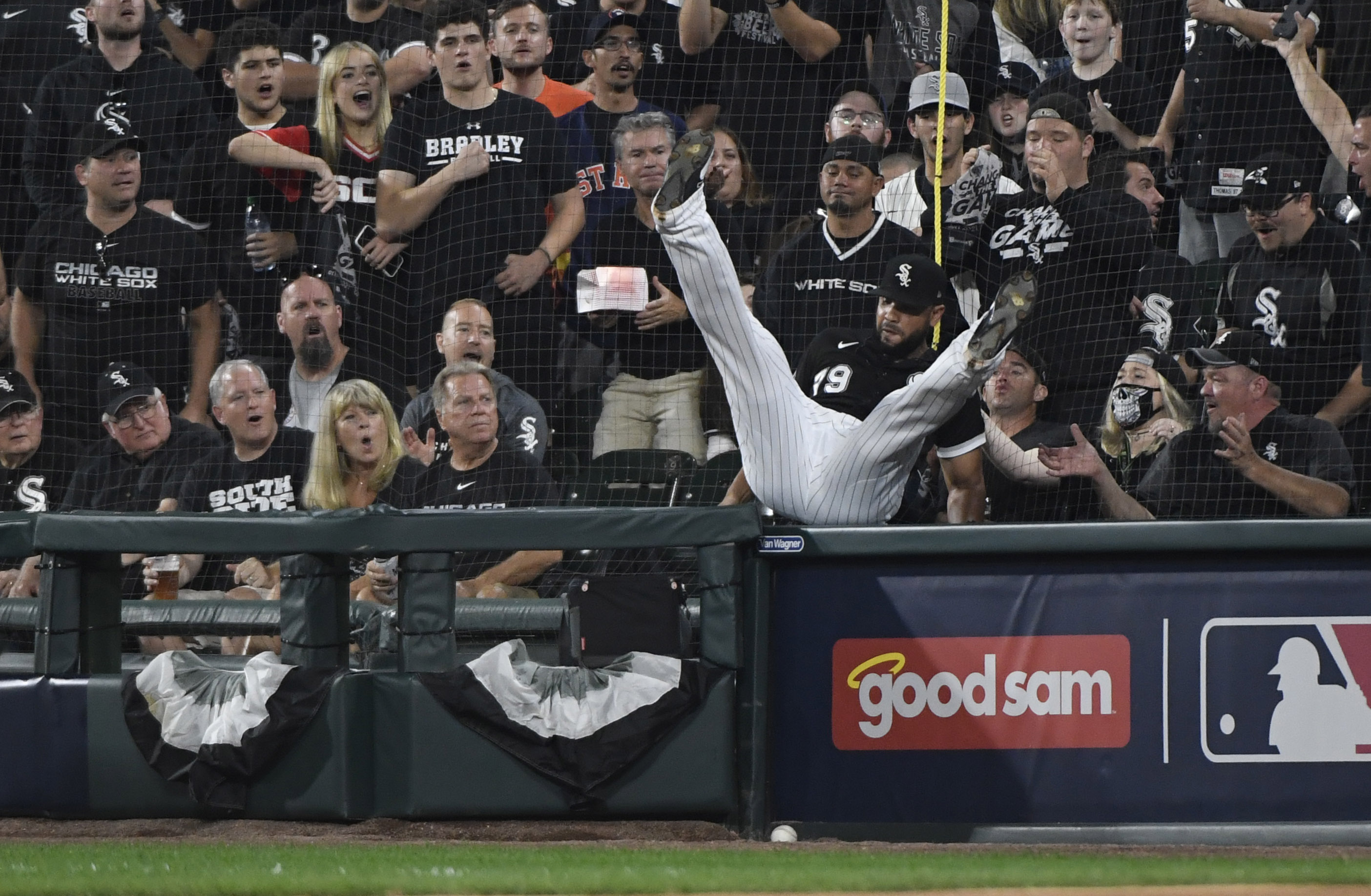 Chicago White Sox predictions and odds to win the World Series Jose Abreu