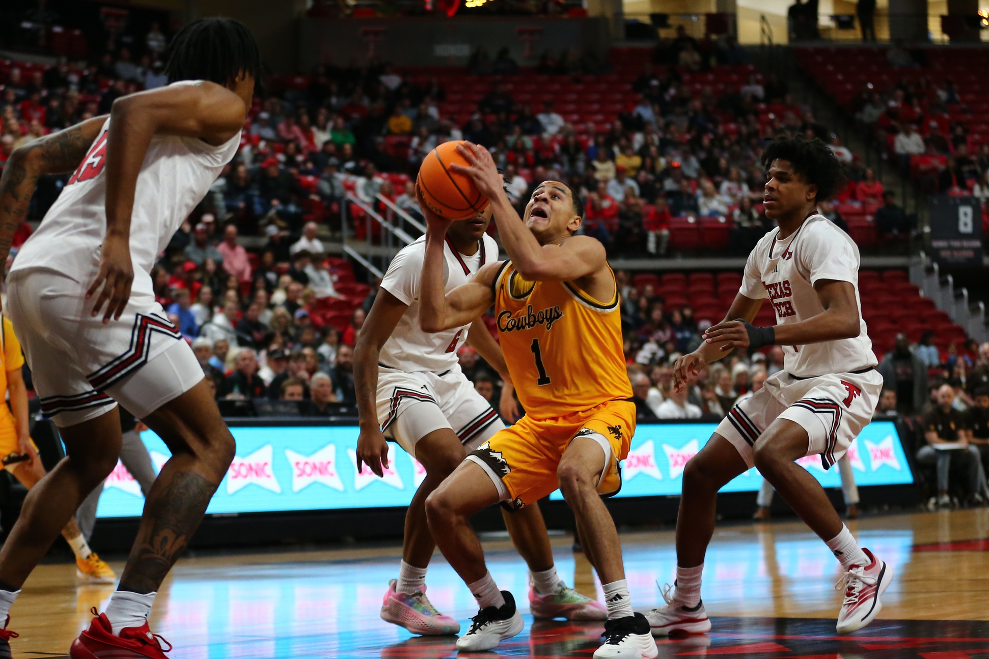 college basketball picks Damarion Dennis Wyoming Cowboys predictions best bet odds