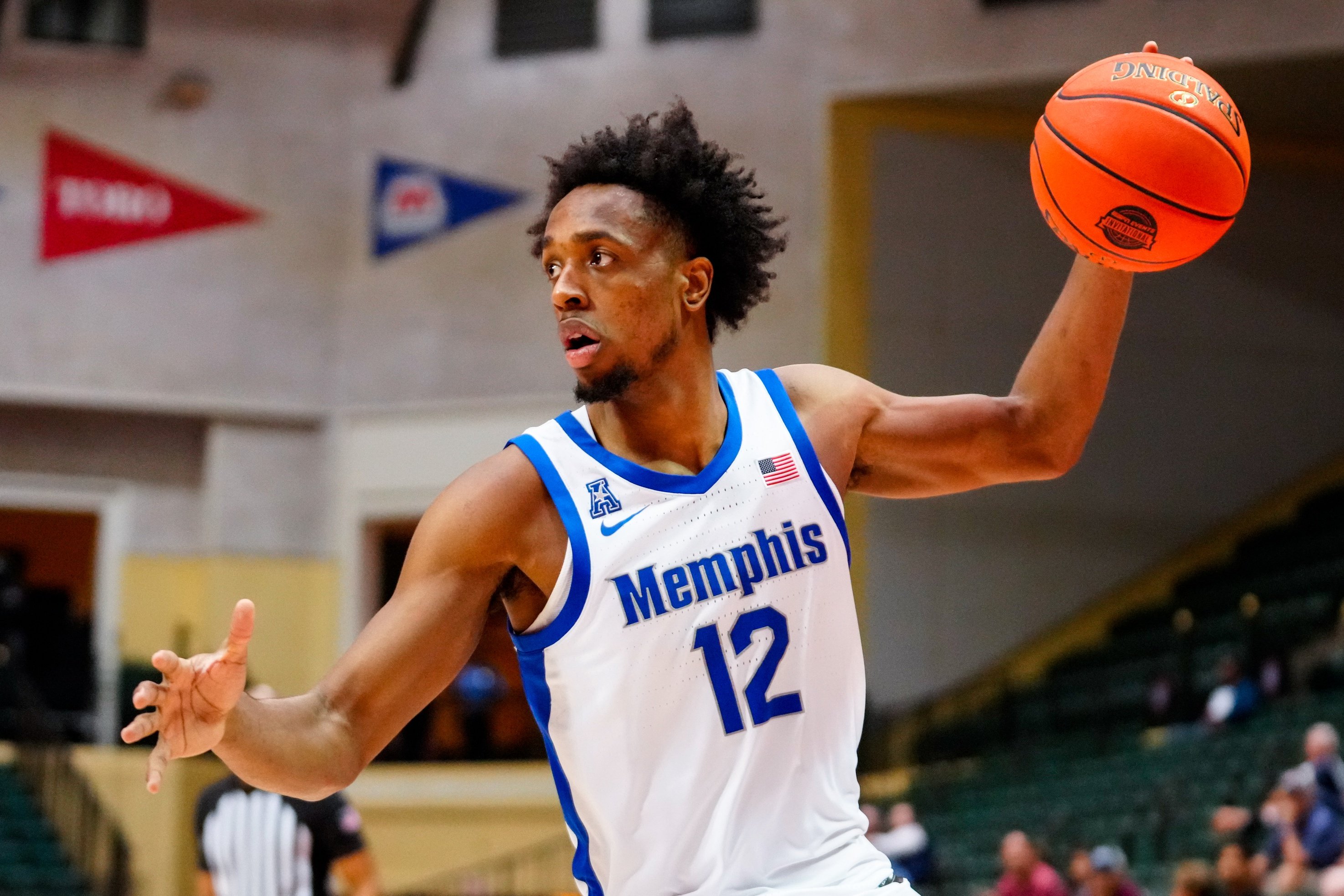 college basketball picks DeAndre Williams Memphis Tigers predictions best bet odds