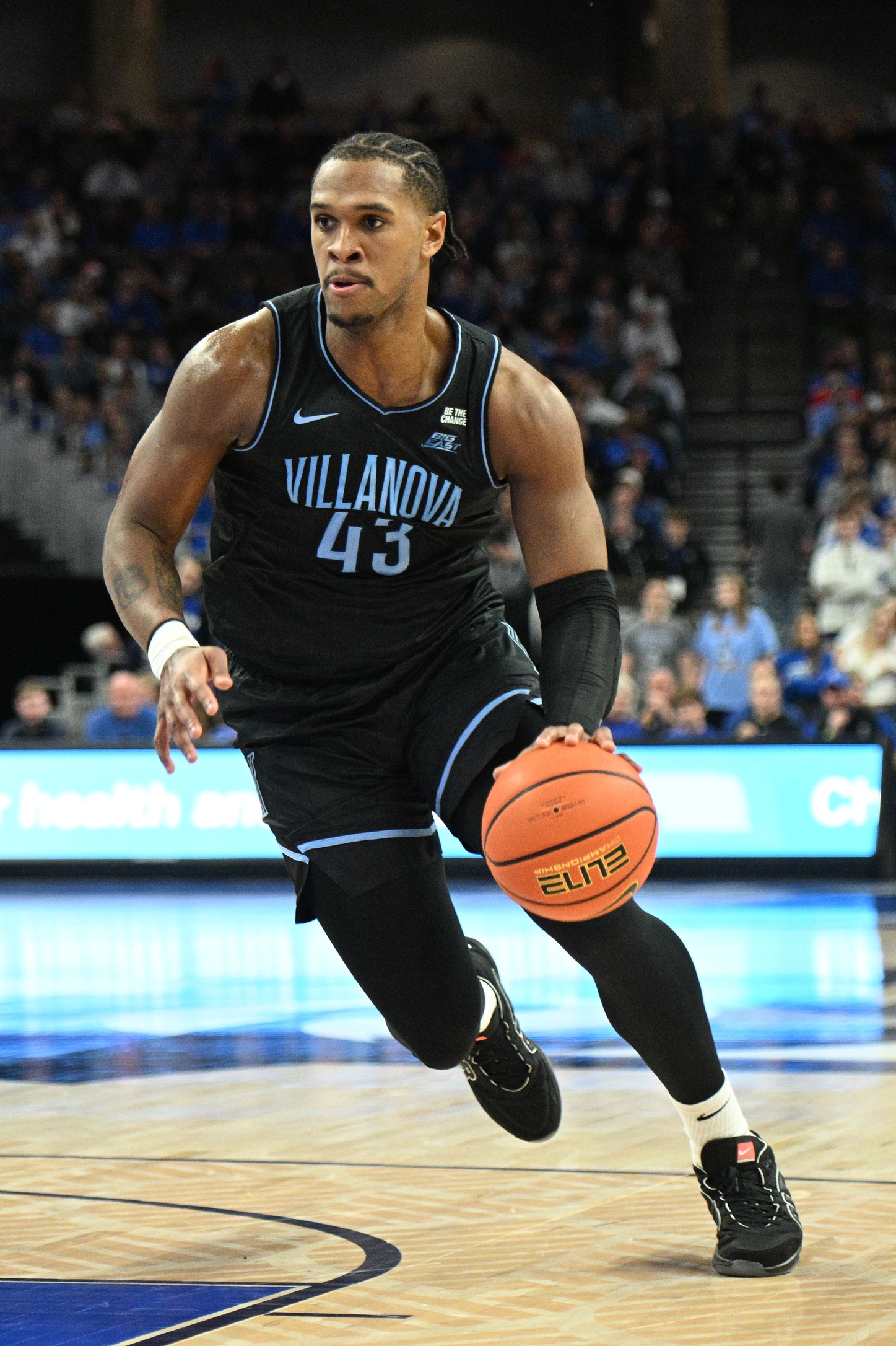 college basketball picks Eric Dixon Villanova Wildcats predictions best bet odds