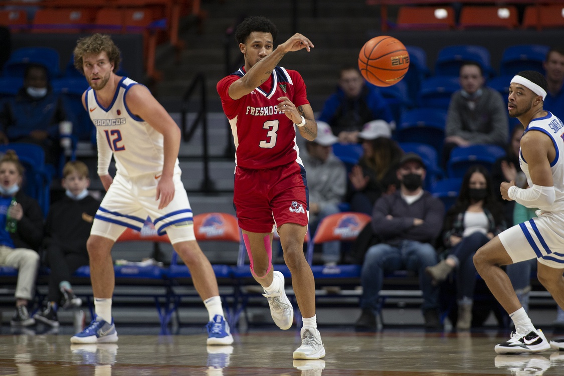 college basketball picks Isaiah Hill Fresno State Bulldogs predictions best bet odds