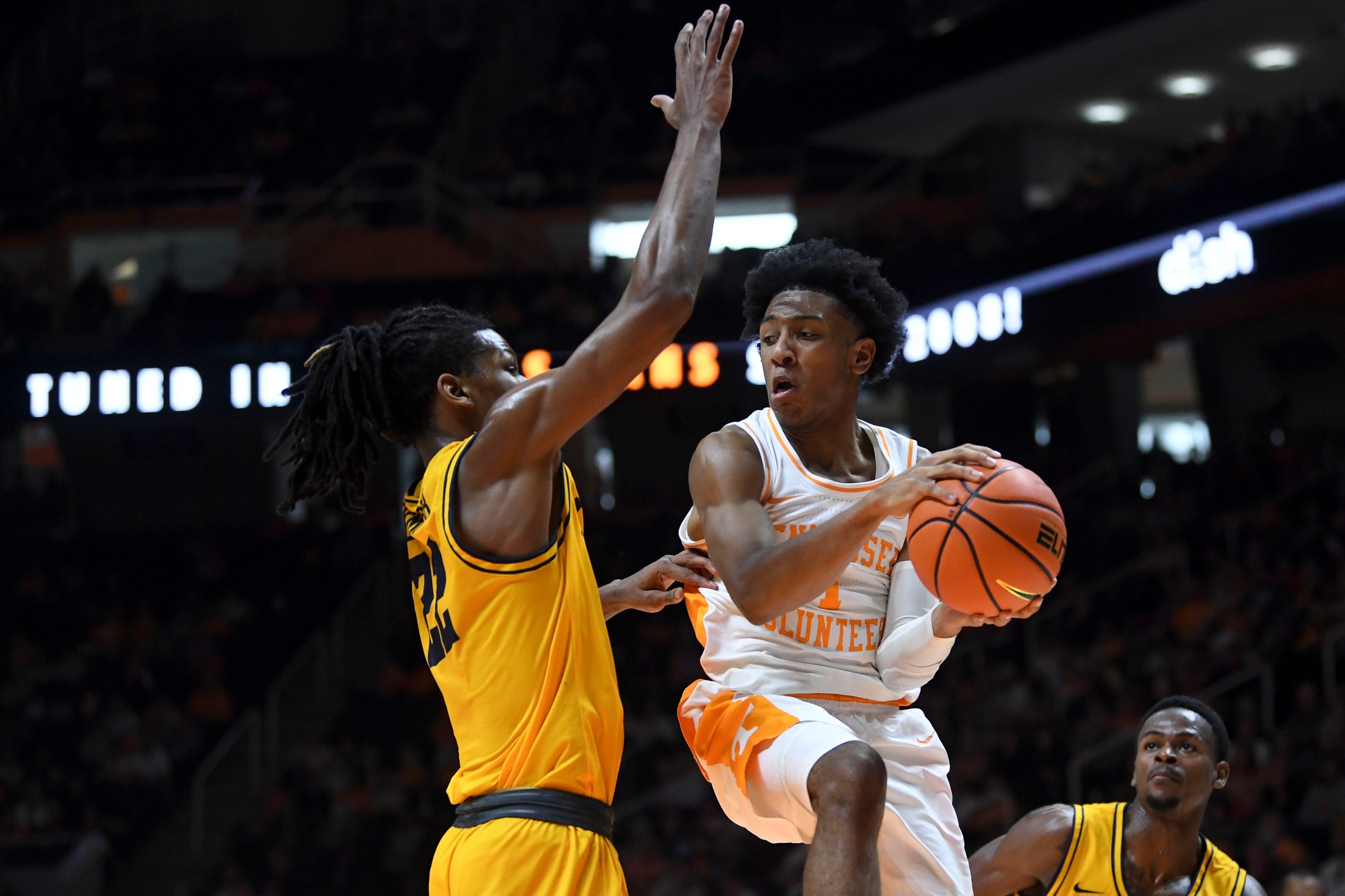 college basketball picks Kennedy Chandler Tennessee Volunteers predictions best bet odds