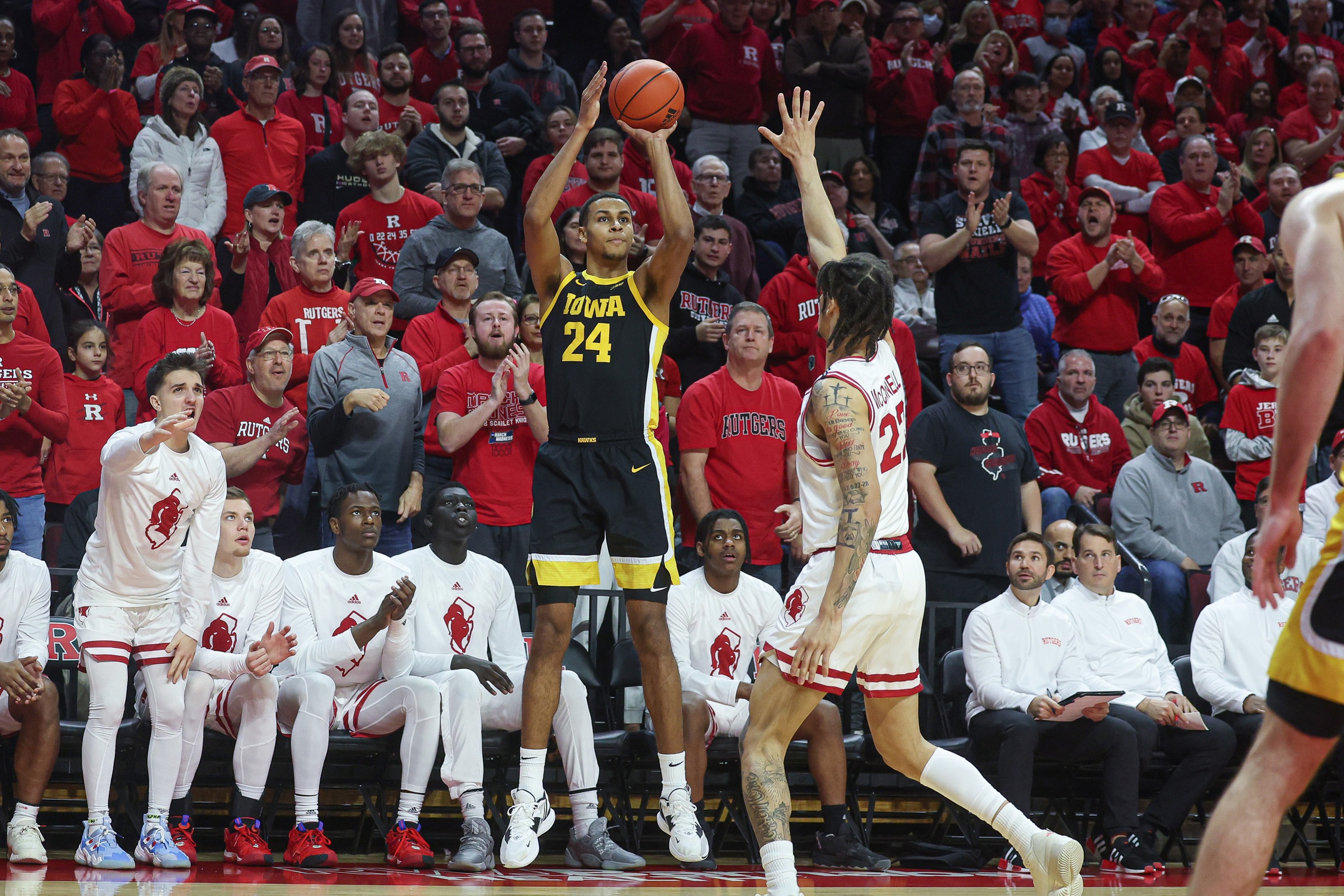 college basketball picks Kris Murray Iowa Hawkeyes predictions best bet odds