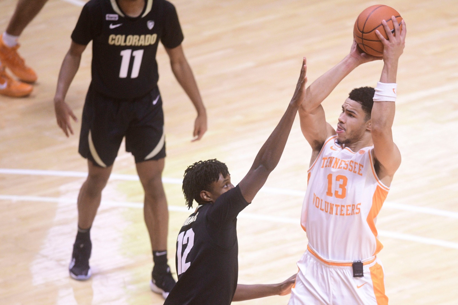college basketball picks Oliver Nkamhoua Tennessee Volunteers predictions best bet odds