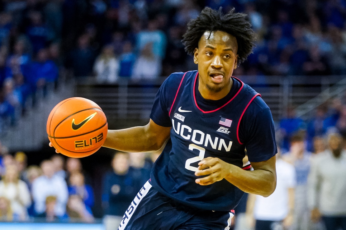 college basketball picks Tristen Newton Connecticut Huskies predictions best bet odds