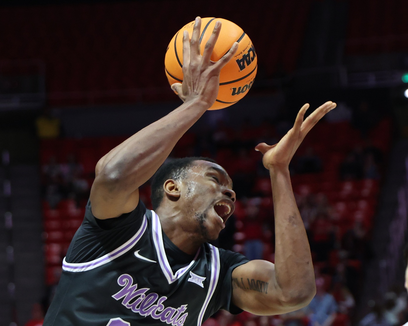 college basketball picks Ugonna Onyenso Kansas State Wildcats predictions best bet odds