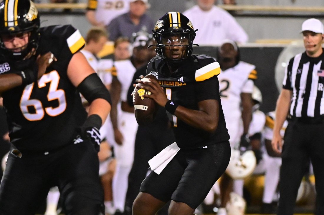college football picks Braylon Braxton Southern Miss Golden Eagles predictions best bet odds