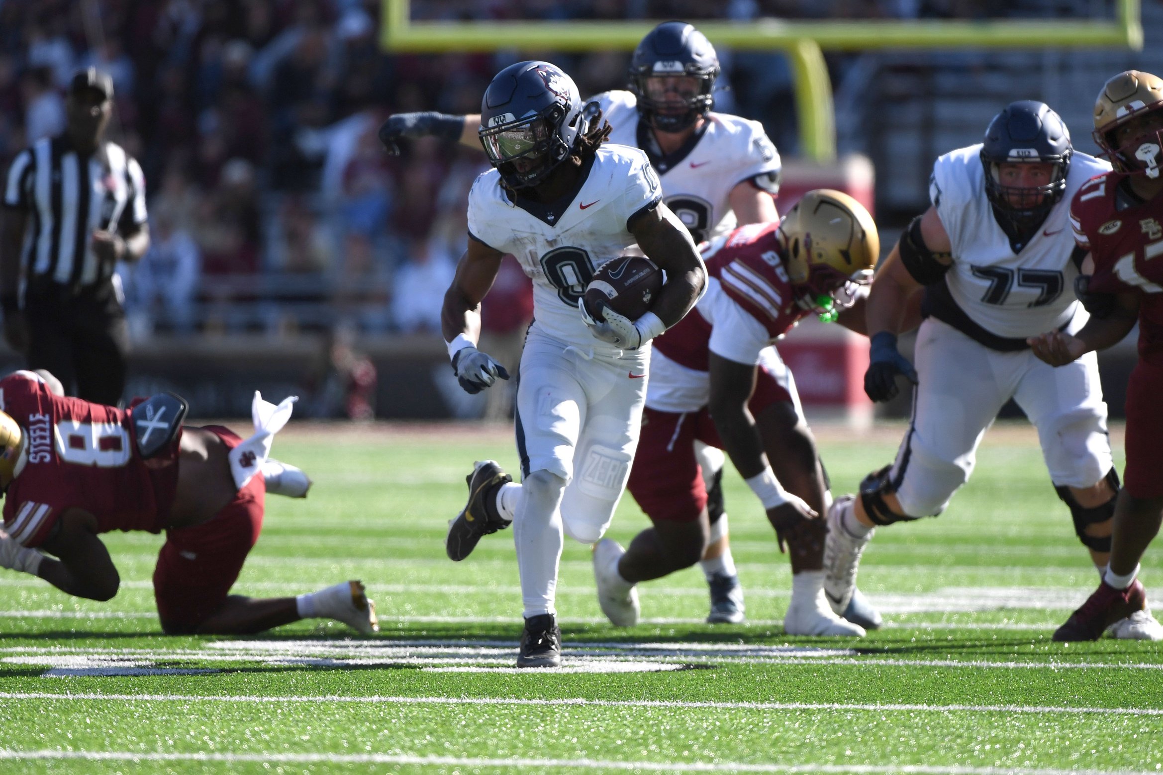 college football picks Cam Edwards Connecticut Huskies predictions best bet odds