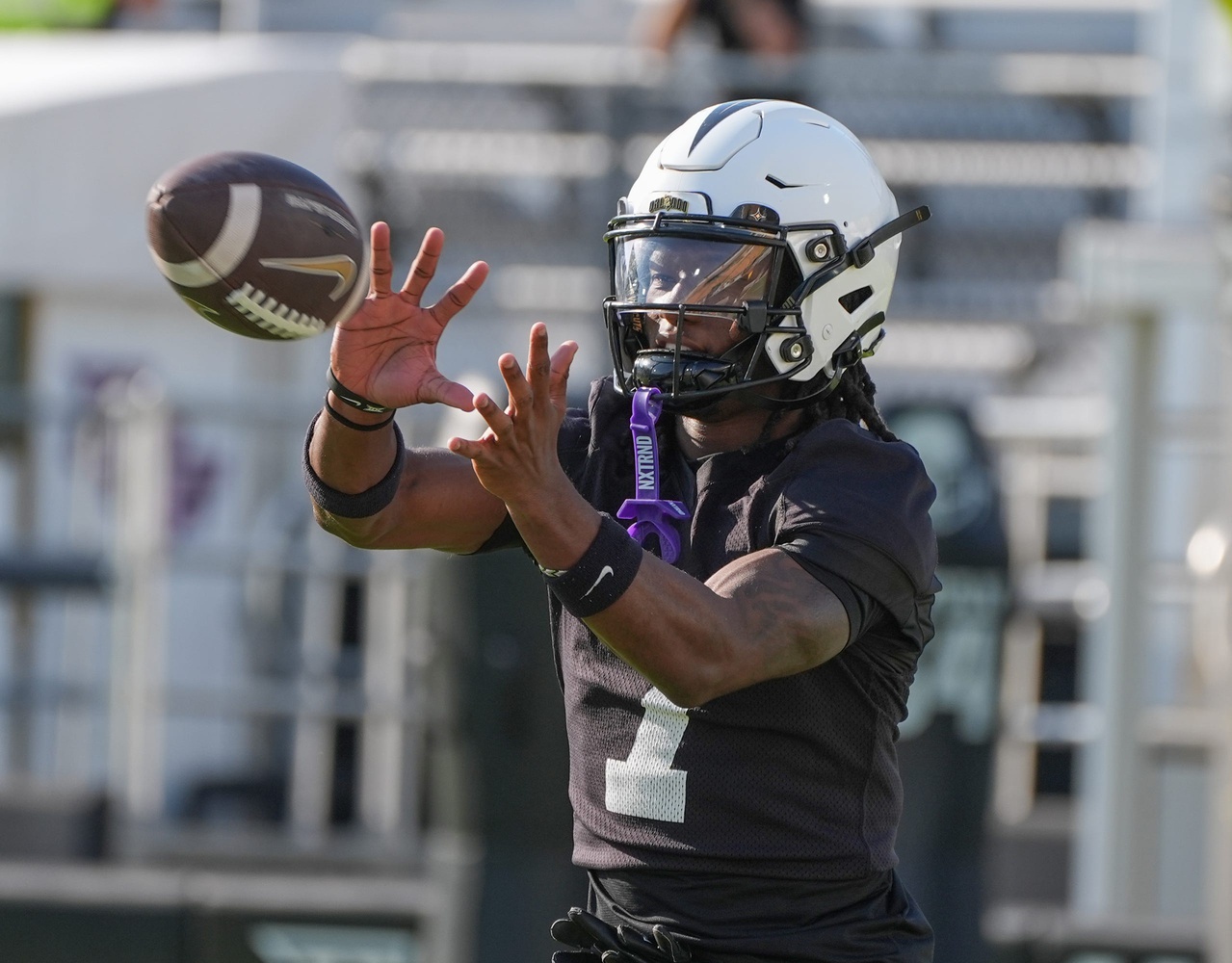 college football picks Duane Thomas UCF Knights predictions best bet odds