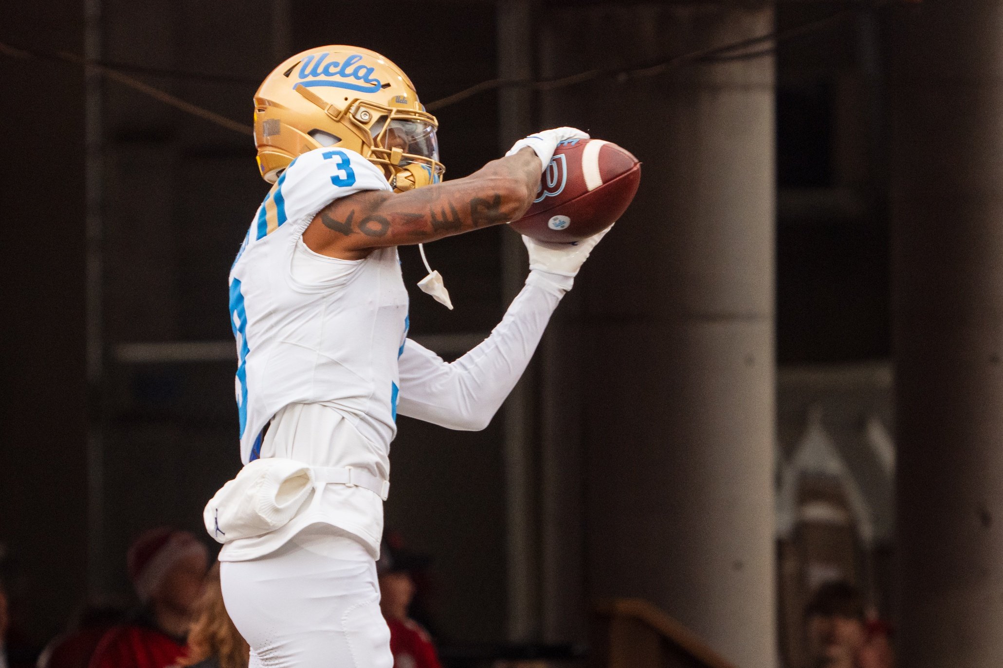 college football picks Kwazi Gilmer UCLA Bruins predictions best bet odds