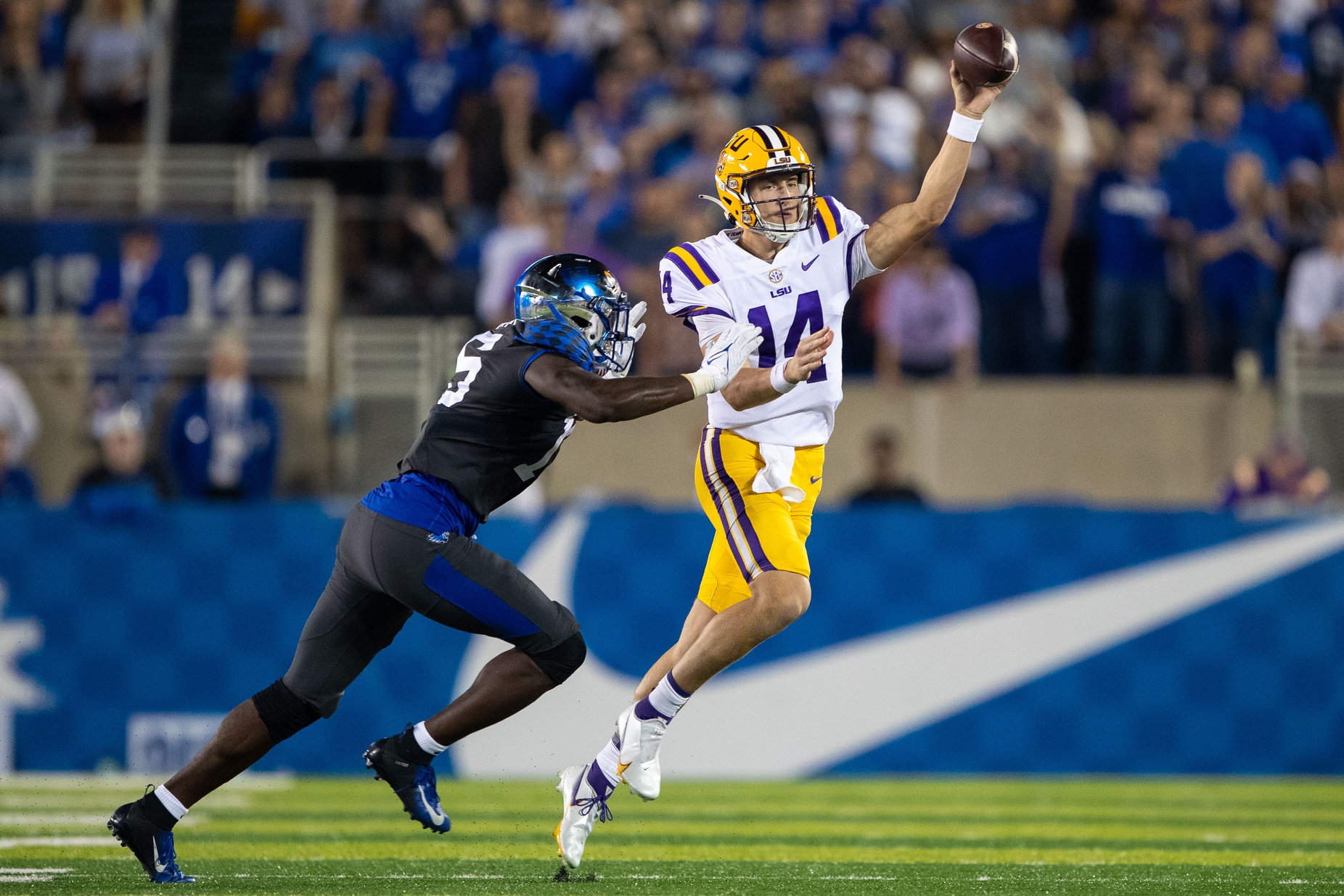college football picks Max Johnson lsu tigers predictions best bet odds