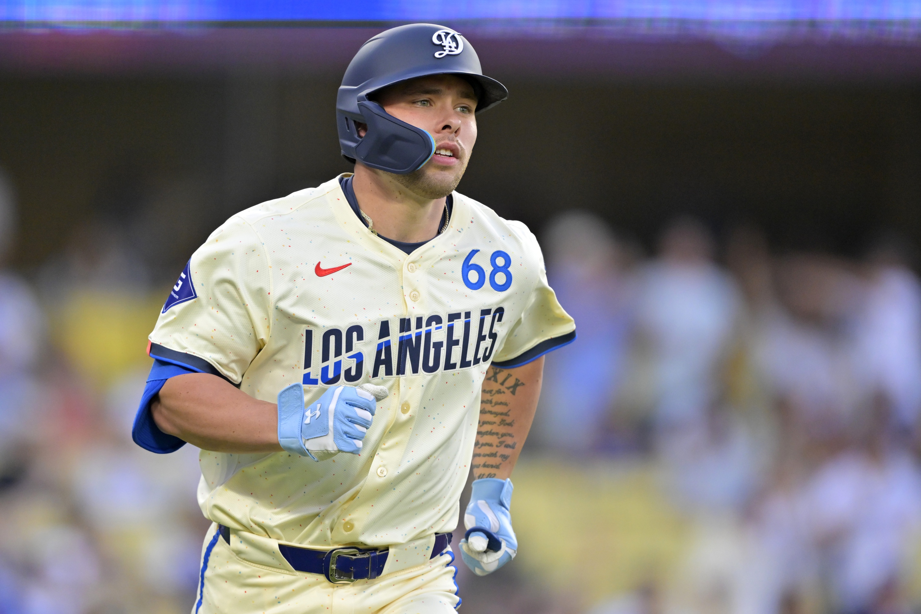 mlb picks Dalton Rushing Los Angeles Dodgers predictions best bet odds