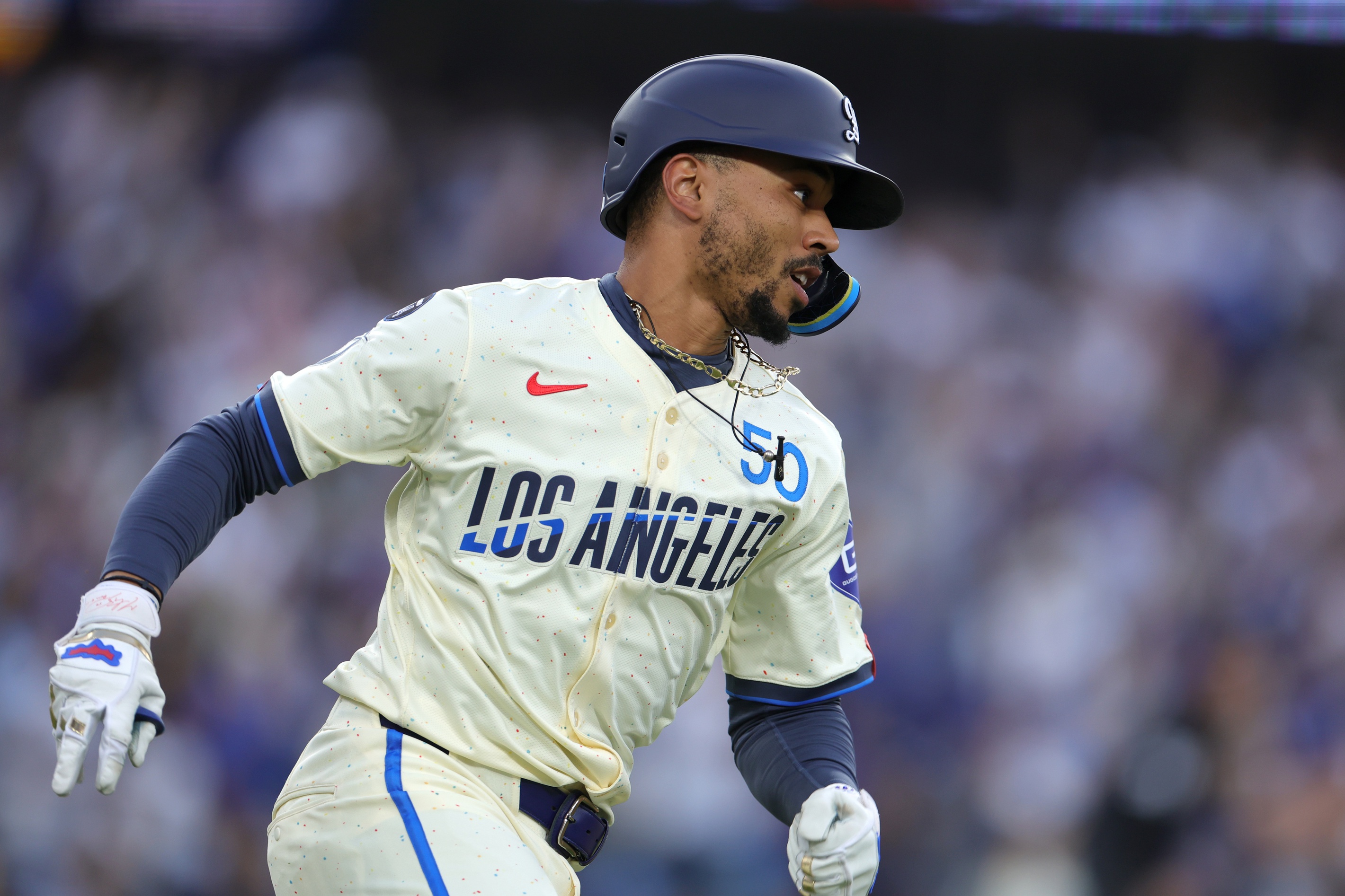 mlb picks Mookie Betts Los Angeles Dodgers predictions best bet odds