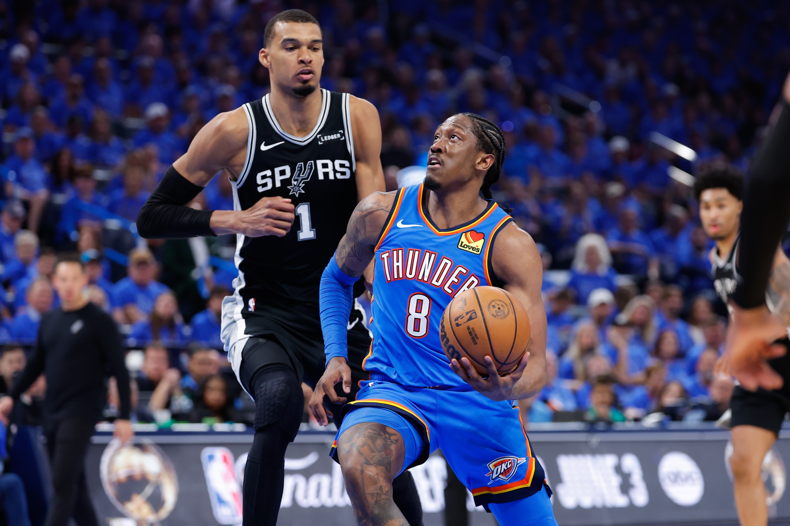 NBA betting trends and expert handicapping Jalen Williams OKC Thunder