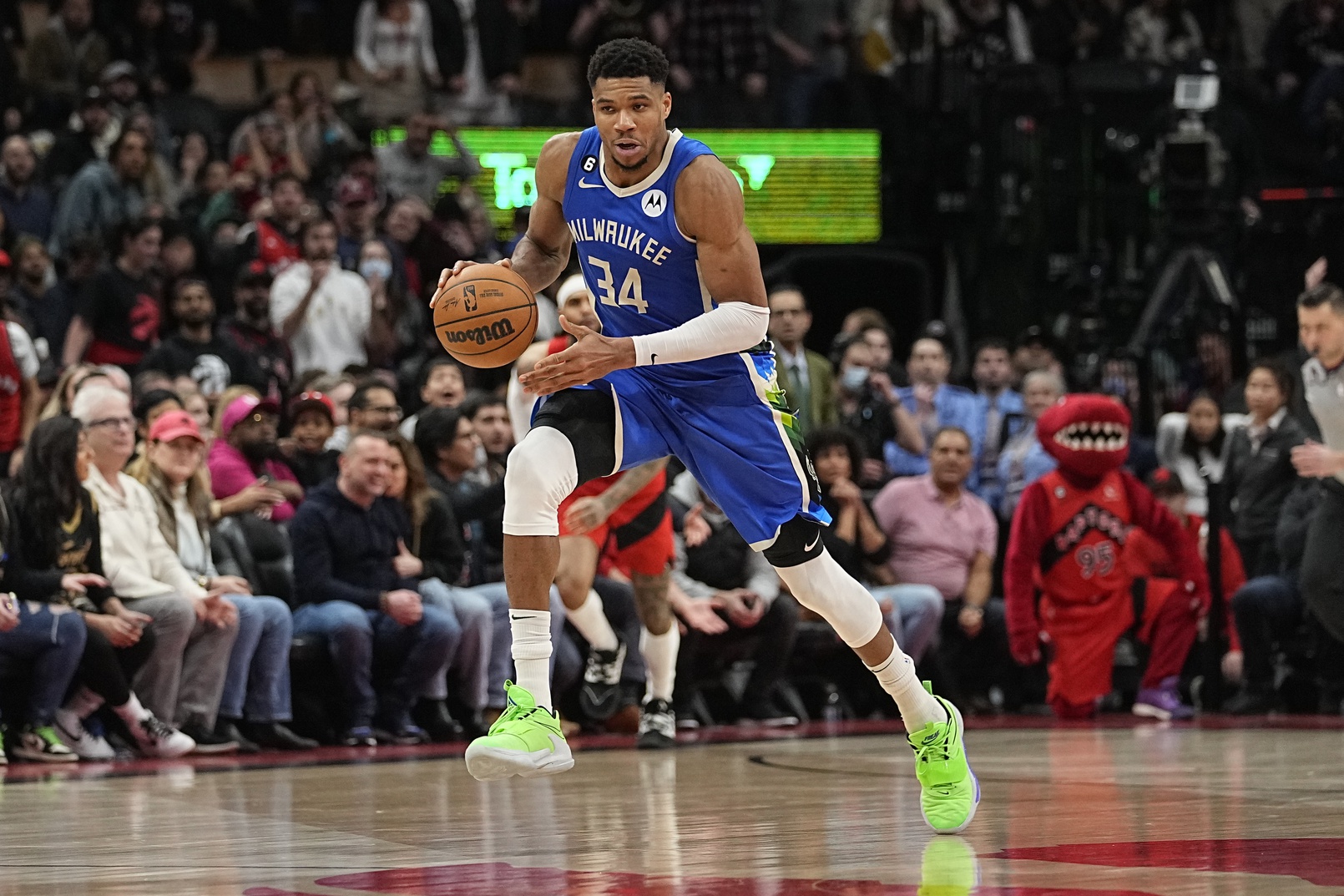 nba picks Giannis Antetokounmpo Milwaukee Bucks predictions best bet odds