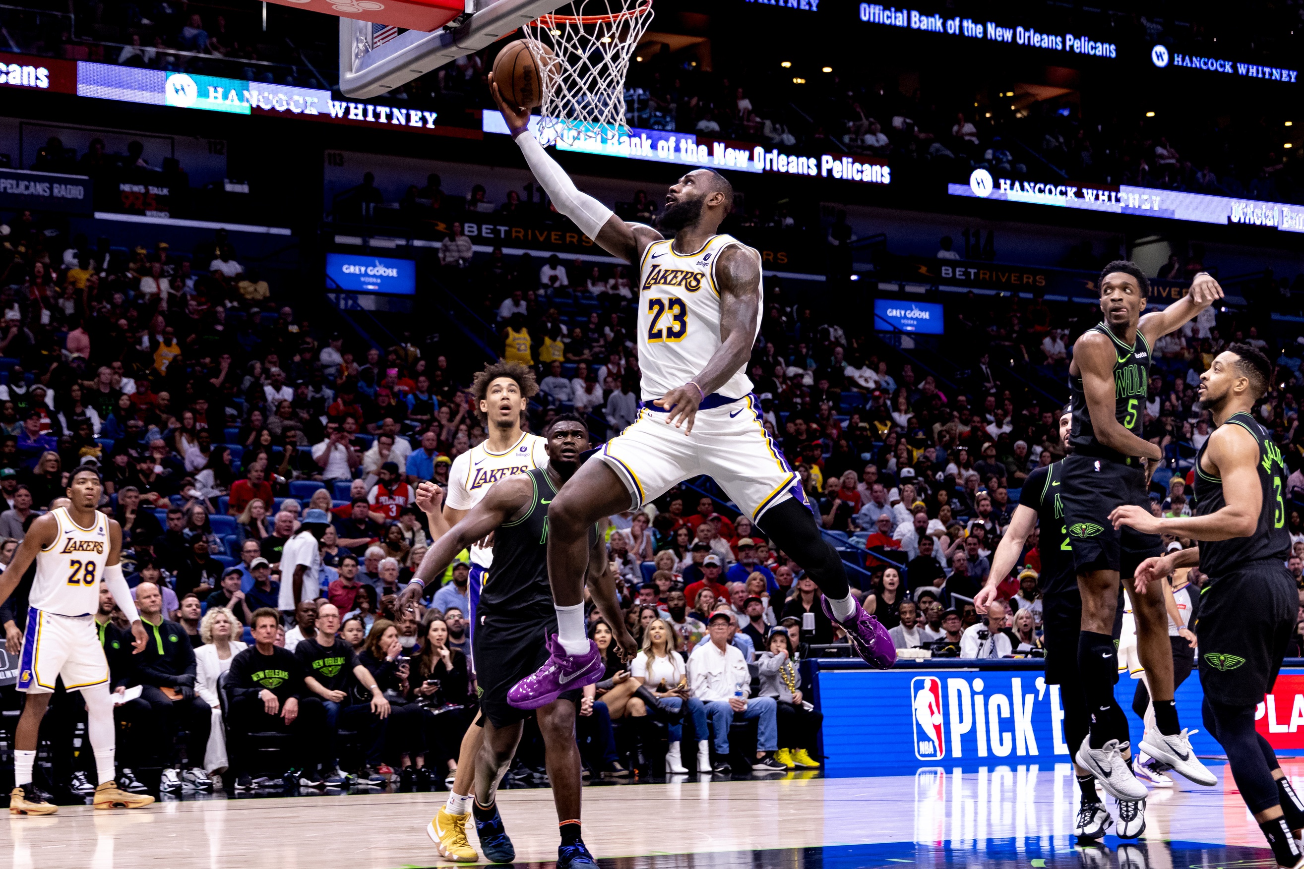 Cotes du tournoi de la Conférence Ouest de la NBA LeBron James Los Angeles Lakers