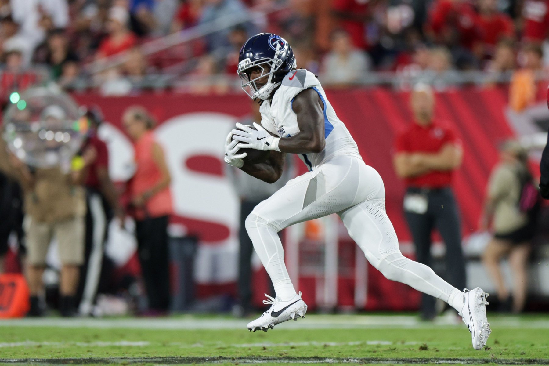 nfl picks Calvin Ridley Tennessee Titans predictions best bet odds