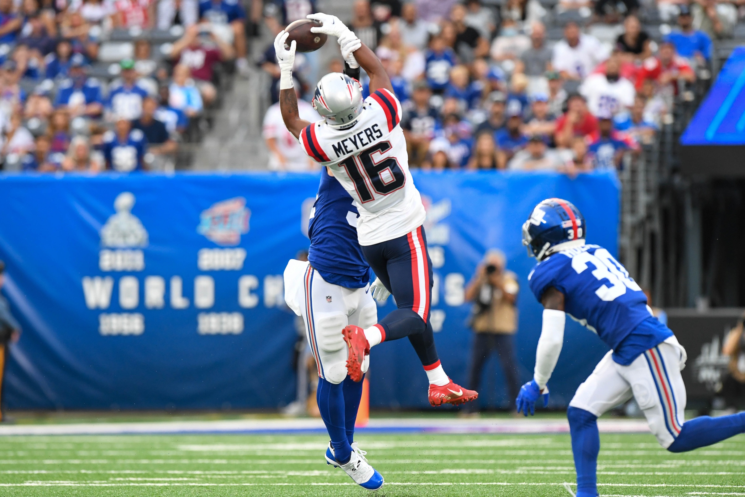 nfl picks Jakobi Meyers new england patriots predictions best bet odds