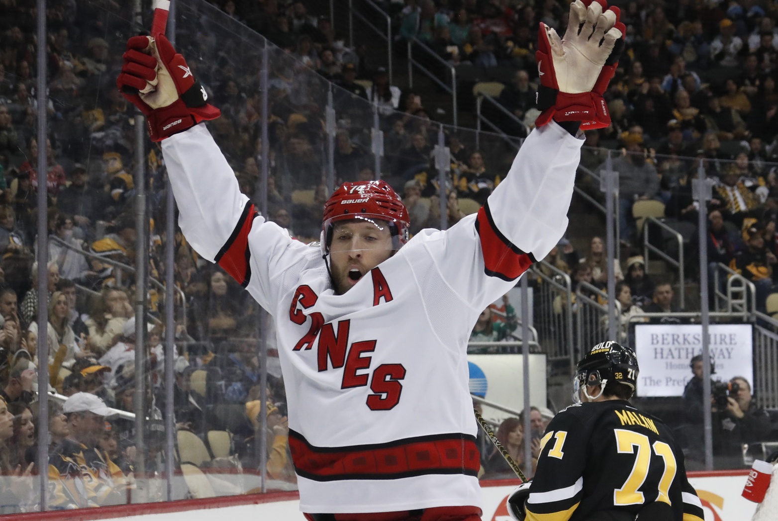 nhl picks Jaccob Slavin Carolina Hurricanes nhl picks