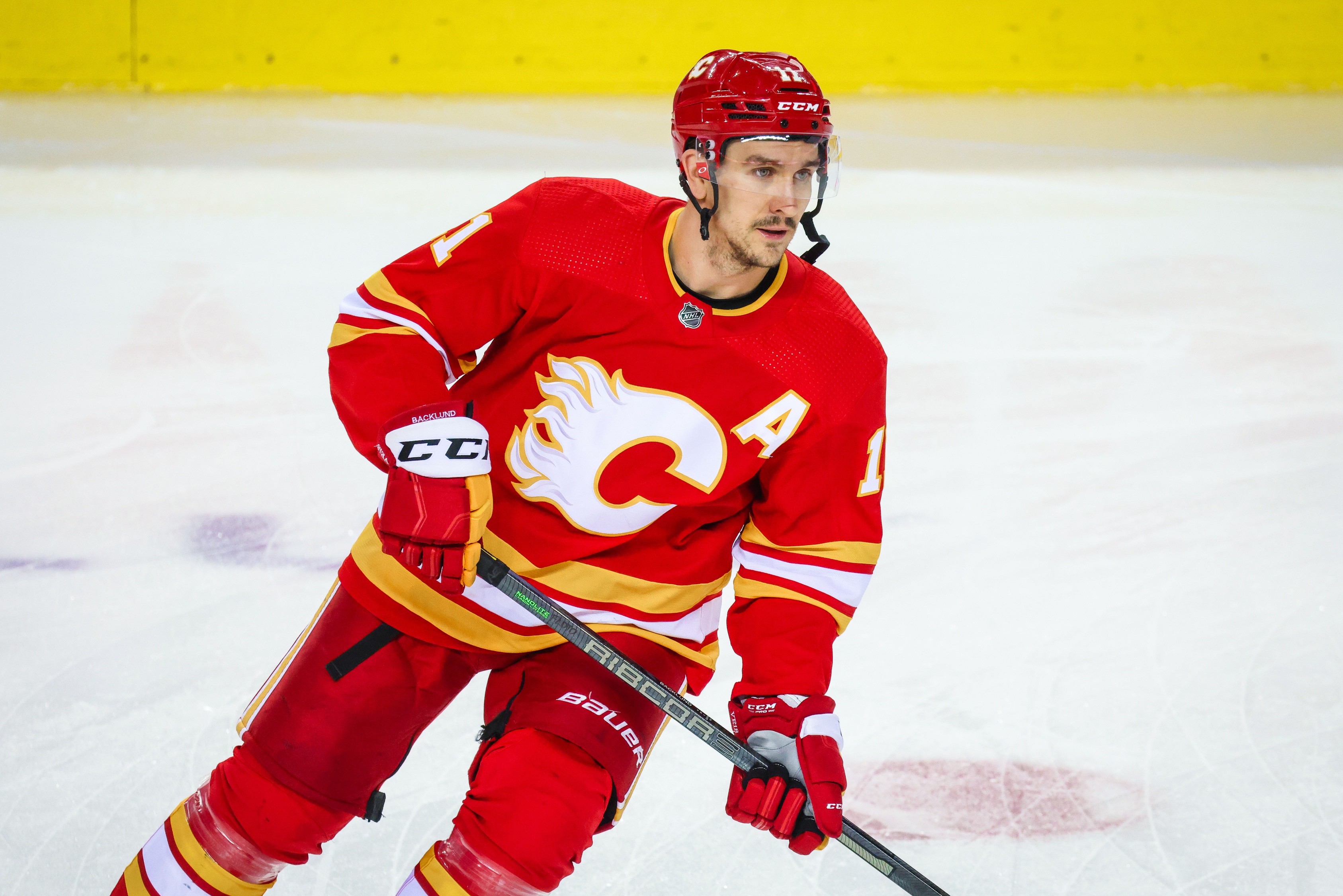 nhl picks Mikael Backlund Calgary Flames predictions best bet odds