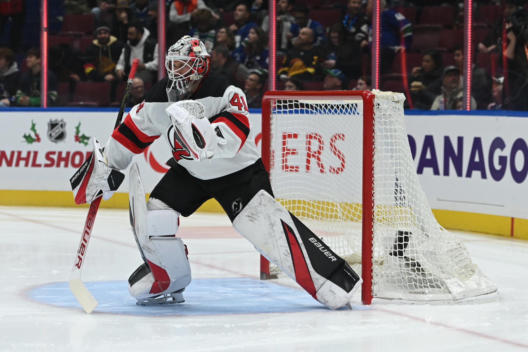 nhl picks Vitek Vanecek New Jersey Devils nhl picks predictions best bet odds