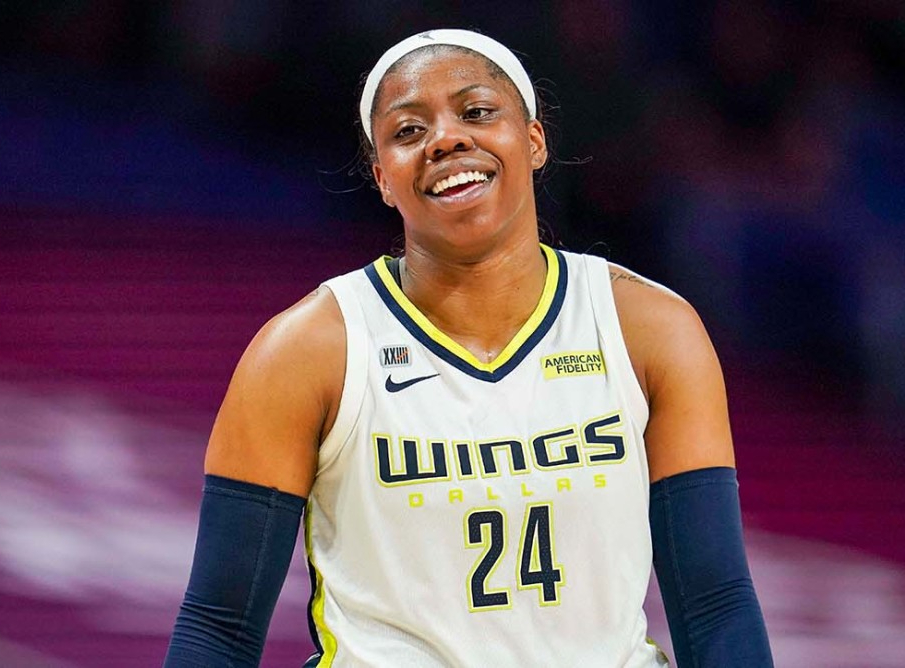 wnba picks Arike Ogunbowale Dallas Wings predictions best bet odds