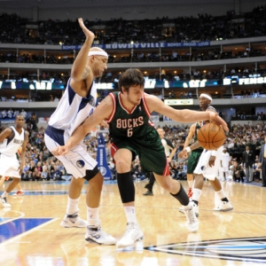 Milwaukee Bucks center Andrew Bogut