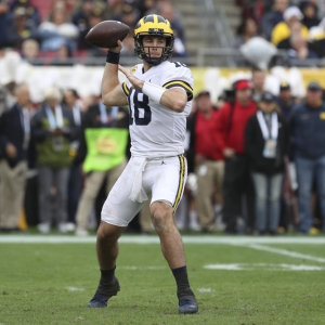 Michigan Wolverines quarterback Brandon Peters