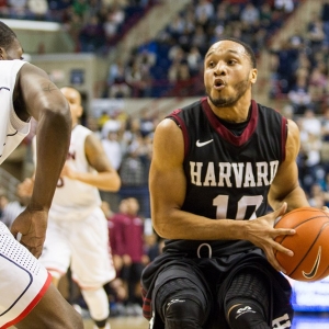 Harvard guard Brandyn Curry