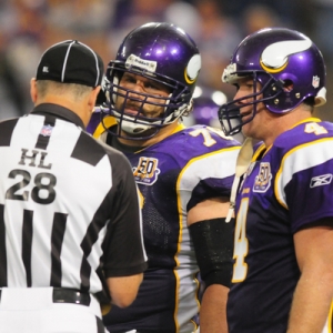 Minnesota Vikings guard Steve Hutchinson and quarterback Brett Favre