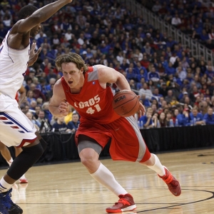 New Mexico Lobos forward Cameron Bairstow