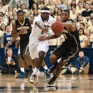Pittsburgh Panthers forward Durand Johnson