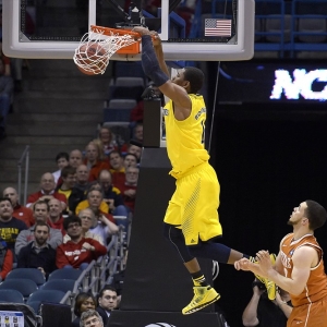 Michigan Wolverines forward Glenn Robinson III